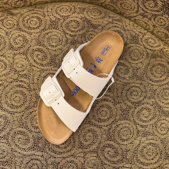 Birkenstock - Arizona Leather White - Multiple Sizes (NEW W/ TAGS)